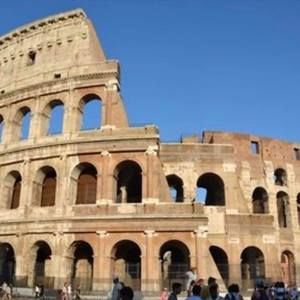 Meet your Posher, Deena